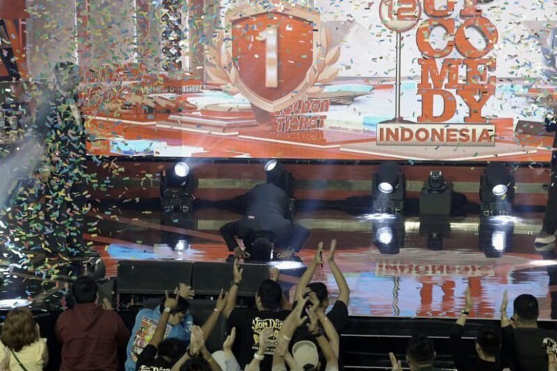 Chairul Mukmin peraih juara 1 Stand Up Comedy Indonesia (SUCI) musim ke-12 yang juga merupakan alumni Prodi PAI UMY