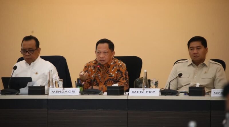 Kasatgas Tito Karnavian Sebut Pemulihan Pascabencana di Sumatera Alami Kemajuan Signifikan Kasatgas Tito Karnavian Sebut Pemulihan Pascabencana di Sumatera Alami Kemajuan Signifikan