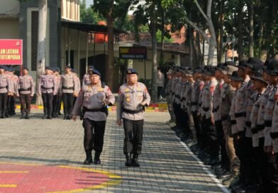 Upacara Tradisi Penerimaan, Polda Banten Perkuat Personel Brimob dengan 460 Bintara Remaja Upacara Tradisi Penerimaan, Polda Banten Perkuat Personel Brimob dengan 460 Bintara Remaja