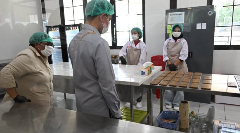 Wamendagri Ribka Haluk: Hilirisasi Kakao Bukti Nyata Keberhasilan Dana Otsus Papua