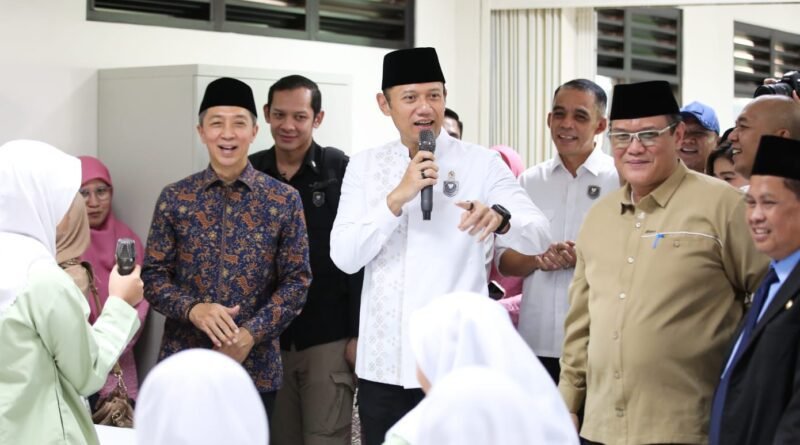 Menko AHY Motivasi Siswa Madrasah: Jangan Pernah Takut Bermimpi Besar