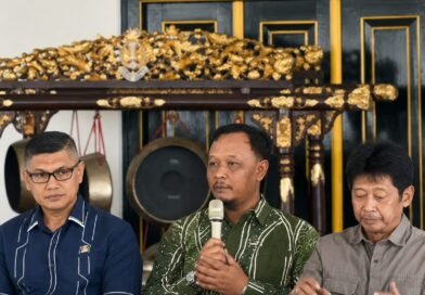 Kunjungan DPRD Dinilai Mampu Hidupkan Kampung Wisata, Susanto: UMKM Harus Ikut Tumbuh Kunjungan DPRD Dinilai Mampu Hidupkan Kampung Wisata, Susanto: UMKM Harus Ikut Tumbuh