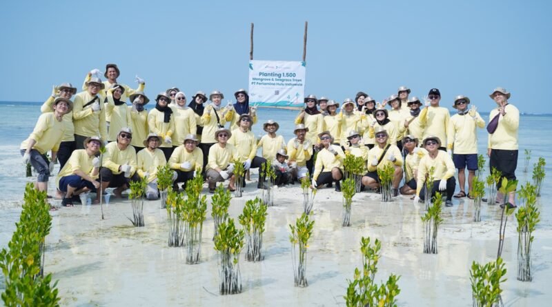 PHI Buktikan Komitmen Lingkungan Lewat Rehabilitasi Ekosistem Pesisir Pulau Pari