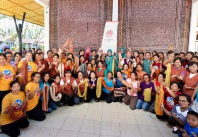 Tri Tito Karnavian Dorong Tenun Tana Toraja Jadi Penggerak Ekonomi Kreatif Tri Tito Karnavian Dorong Tenun Tana Toraja Jadi Penggerak Ekonomi Kreatif