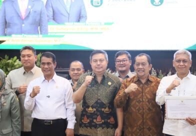 Sekjen Kemendagri Ajak Daerah Perkuat Peran Penyuluh Pertanian untuk Swasembada Pangan Sekjen Kemendagri Ajak Daerah Perkuat Peran Penyuluh Pertanian untuk Swasembada Pangan