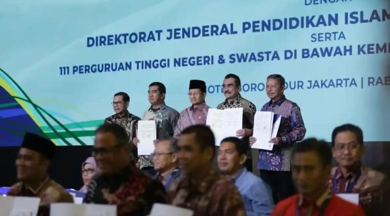 Ukir Rekor MURI, PERADI Profesional Perkuat Ekosistem Pendidikan Hukum Bersama 108 Perguruan Tinggi Keagamaan Ukir Rekor MURI, PERADI Profesional Perkuat Ekosistem Pendidikan Hukum Bersama 108 Perguruan Tinggi Keagamaan