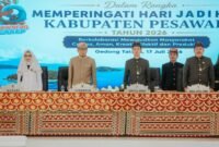 Gubernur Lampung bersama Bupati Pesawaran dan jajaran pemerintah mengikuti Rapat Paripurna Istimewa dalam rangka Hari Jadi ke-19 Kabupaten Pesawaran di Gedung Serba Guna (GSG) Pemkab Pesawaran, Jumat (17/7/2026)