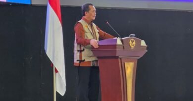BSKDN Dorong Mahasiswa KKN Kembangkan Potensi Lokal demi Kemajuan Kepulauan Yapen BSKDN Dorong Mahasiswa KKN Kembangkan Potensi Lokal demi Kemajuan Kepulauan Yapen