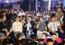 Nobar Final Piala Dunia 2026, Mendagri Pererat Kebersamaan dengan Warga Menteng Tenggulun Nobar Final Piala Dunia 2026, Mendagri Pererat Kebersamaan dengan Warga Menteng Tenggulun