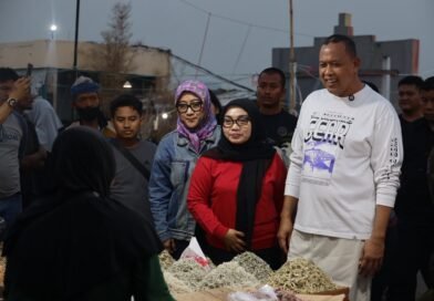 Pemkot Bekasi Benahi Rooftop Pasar Baru, Tri Adhianto Siapkan Eskalator dan Fasilitas Pendukung Pemkot Bekasi Benahi Rooftop Pasar Baru, Tri Adhianto Siapkan Eskalator dan Fasilitas Pendukung