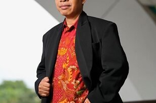 Pakar UMY: Ada Resiko Kemiskinan Baru yang Diciptakan Digitalisasi Bansos Pakar UMY: Ada Resiko Kemiskinan Baru yang Diciptakan Digitalisasi Bansos