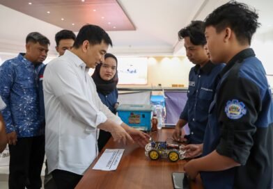 Wagub Dimyati Ajak Mahasiswa Jadi Pelopor Inovasi Teknologi dan Transformasi Digital Wagub Dimyati Ajak Mahasiswa Jadi Pelopor Inovasi Teknologi dan Transformasi Digital