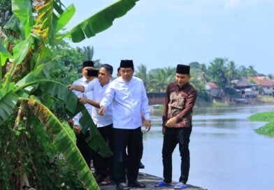 Cik Ujang Sidak Jalan Longsor di Pemulutan Barat, Instruksikan Percepatan Usulan Perbaikan