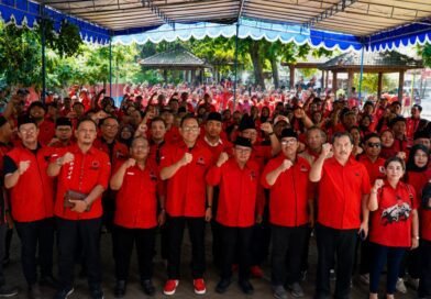 PDI Perjuangan Yogyakarta Kukuhkan Kader, Perkuat Komitmen Mengabdi kepada Rakyat PDI Perjuangan Yogyakarta Kukuhkan Kader, Perkuat Komitmen Mengabdi kepada Rakyat