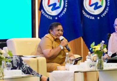 Wamendagri Ribka Haluk Dorong Perempuan Perkuat Kepemimpinan Transformatif di Berbagai Bidang Wamendagri Ribka Haluk Dorong Perempuan Perkuat Kepemimpinan Transformatif di Berbagai Bidang