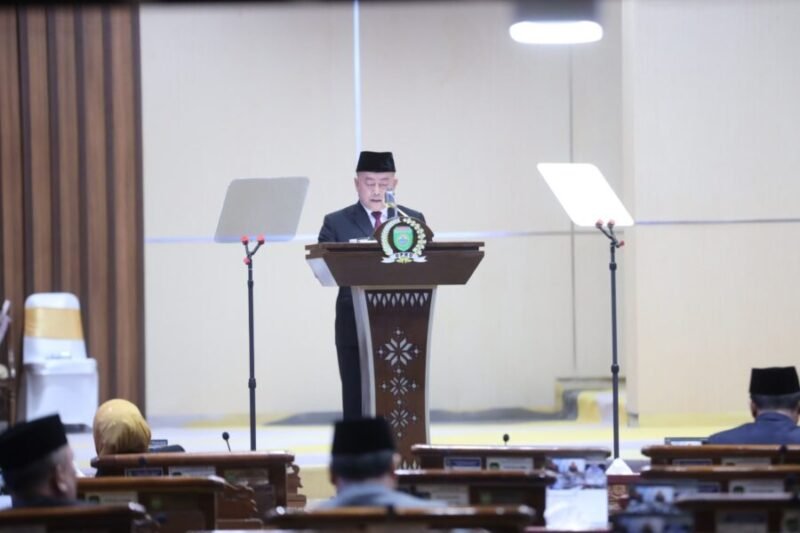 Gubernur Sumatera Selatan menyampaikan sambutan saat Rapat Paripurna XXXVII (37) DPRD Provinsi Sumatera Selatan di Palembang