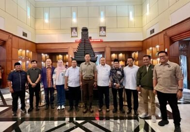 Kunker ke Jawa Timur, Menko AHY Pastikan Infrastruktur Berdampak Nyata bagi Masyarakat