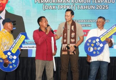 Resmikan DAK PPKT di Gresik, Menko AHY Tegaskan Transformasi Kawasan Dimulai dari Rumah Layak