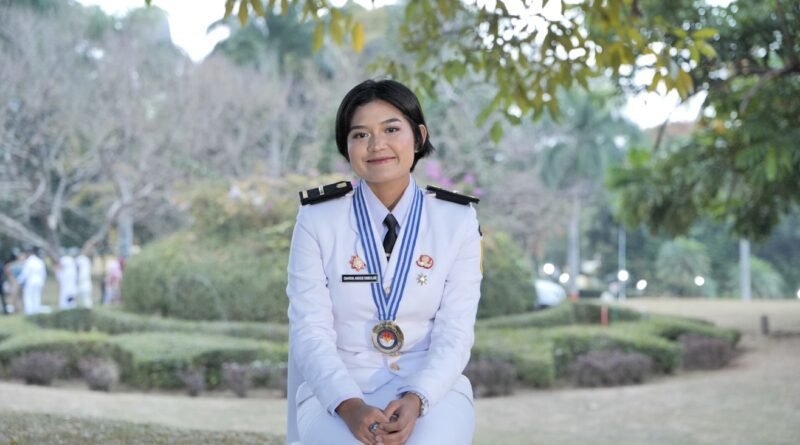 Perjuangan Tak Sia-Sia, Charina Anggie Simbolon Raih Sapta Abdi Praja demi Mimpi Sang Ayah Perjuangan Tak Sia-Sia, Charina Anggie Simbolon Raih Sapta Abdi Praja demi Mimpi Sang Ayah