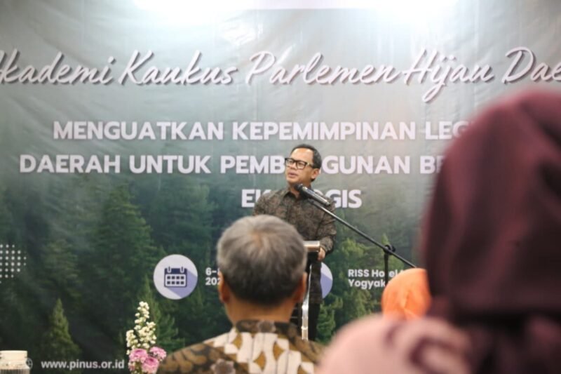 Wamendagri Bima Dorong Legislator Daerah Perkuat Kepemimpinan demi Pembangunan Berkeadilan Ekologis