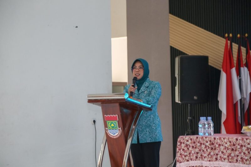 Ketua TP PKK Banten Tinawati Andra Soni Tekankan Peran Keluarga sebagai Sekolah Pertama