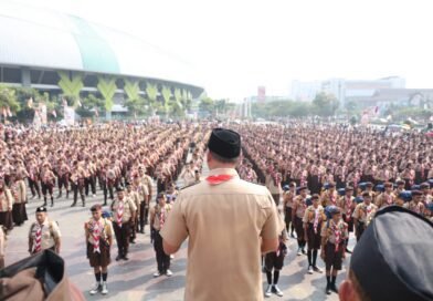 1.300 Anggota Pramuka Dikukuhkan Jelang Jambore Nasional XII, Tri Adhianto Tekankan Kreativitas 1.300 Anggota Pramuka Dikukuhkan Jelang Jambore Nasional XII, Tri Adhianto Tekankan Kreativitas