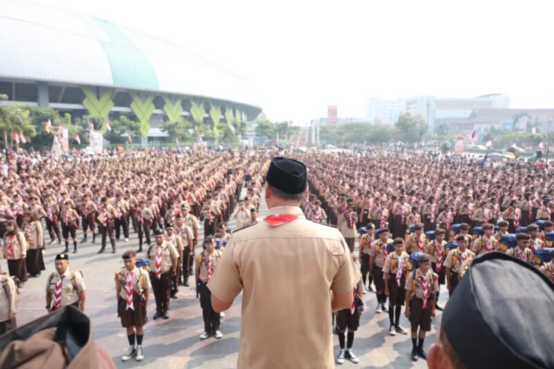1.300 Anggota Pramuka Dikukuhkan Jelang Jambore Nasional XII, Tri Adhianto Tekankan Kreativitas 1.300 Anggota Pramuka Dikukuhkan Jelang Jambore Nasional XII, Tri Adhianto Tekankan Kreativitas