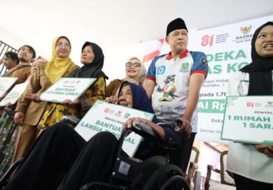 Zakat Disalurkan kepada 1.761 Warga, Wali Kota Bekasi Dorong Baznas Tingkatkan Kepercayaan Publik