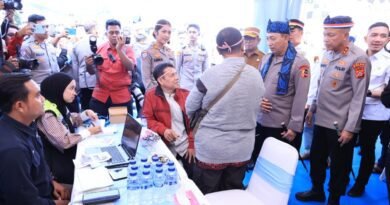 Bakti Sosial di Bayah, Polda Banten Bagikan 1.000 Sembako dan 500 Tas Bakti Sosial di Bayah, Polda Banten Bagikan 1.000 Sembako dan 500 Tas