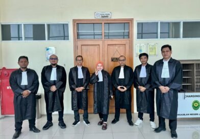 Sidang Perdana Kasus Gas Portable Digelar, 15 Advokat LBH Peradi Profesional Dampingi Buruh Pabrik