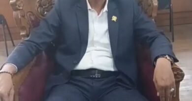 E. Supriadi Dorong Masyarakat Pandeglang Jadikan HUT RI Momentum Jaga Persatuan E. Supriadi Dorong Masyarakat Pandeglang Jadikan HUT RI Momentum Jaga Persatuan
