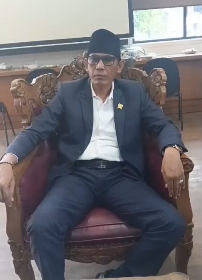 E. Supriadi Dorong Masyarakat Pandeglang Jadikan HUT RI Momentum Jaga Persatuan E. Supriadi Dorong Masyarakat Pandeglang Jadikan HUT RI Momentum Jaga Persatuan