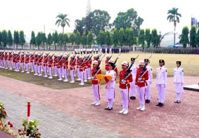Gubernur Mirza Pimpin Detik-Detik Proklamasi di Lapangan Korpri Lampung