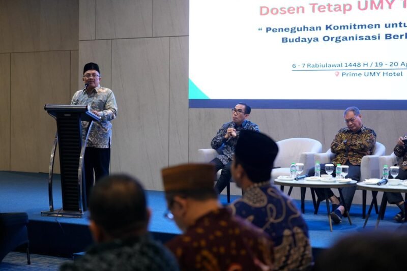 Baitul Arqam UMY Jadi Momentum Dosen Teguhkan Nilai Muhammadiyah Baitul Arqam UMY Jadi Momentum Dosen Teguhkan Nilai Muhammadiyah