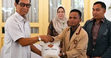 DIY Gerak Cepat Bantu Mahasiswa NTT Terdampak Gempa DIY Gerak Cepat Bantu Mahasiswa NTT Terdampak Gempa