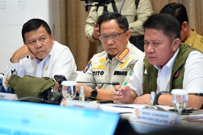 Mendagri Tito Dorong Pemda hingga Desa Perkuat Pencegahan Karhutla