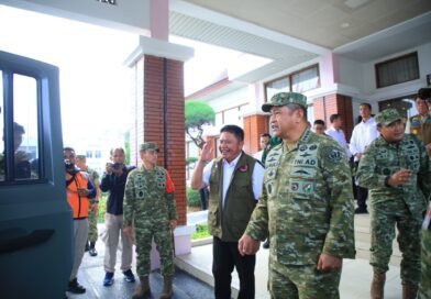 Presiden Prabowo Dukung Tambahan Armada Karhutla, Herman Deru Perkuat Penanganan di Sumsel