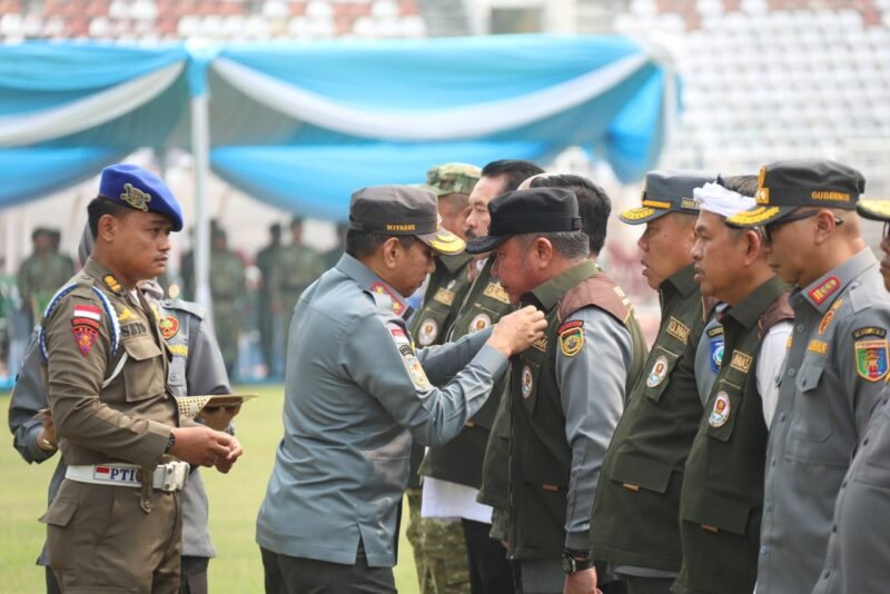 Wiyagus Tekankan Pentingnya Peran Satlinmas Jaga Ketertiban Wiyagus Tekankan Pentingnya Peran Satlinmas Jaga Ketertiban