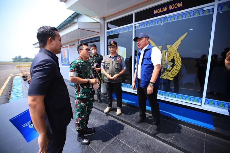 Karhutla Sumsel Jadi Perhatian, Gubernur Herman Deru Pantau OMC dan Patroli Udara Karhutla Sumsel Jadi Perhatian, Gubernur Herman Deru Pantau OMC dan Patroli Udara