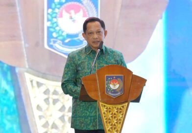 Mendagri Dorong Pemda Perkuat Gotong Royong dalam Penanganan Dampak Bencana