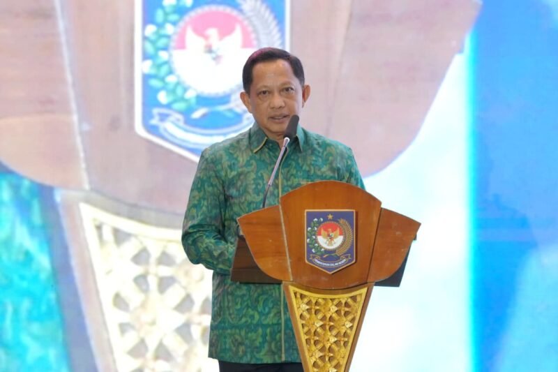 Mendagri Dorong Pemda Perkuat Gotong Royong dalam Penanganan Dampak Bencana