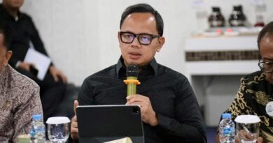 Perkuat Ekonomi Daerah, Wamendagri Bima Arya: Pemerintah Pusat Terus Matangkan Kebijakan Perkuat Ekonomi Daerah, Wamendagri Bima Arya: Pemerintah Pusat Terus Matangkan Kebijakan