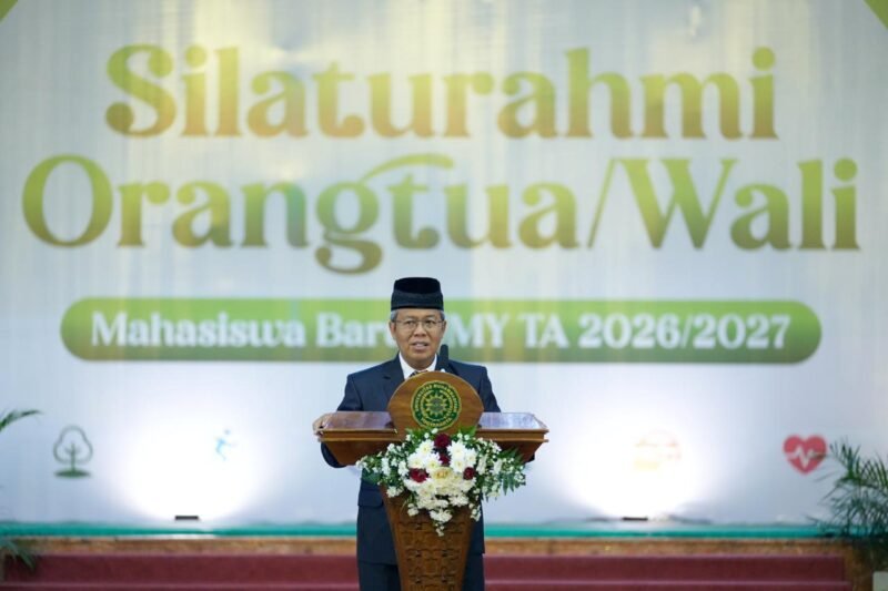 Tiga Pesan BPH UMY untuk Orang Tua Mahasiswa Baru: Jaga Karakter, Perkuat Doa, dan Tekun Menuntut Ilmu Tiga Pesan BPH UMY untuk Orang Tua Mahasiswa Baru: Jaga Karakter, Perkuat Doa, dan Tekun Menuntut Ilmu