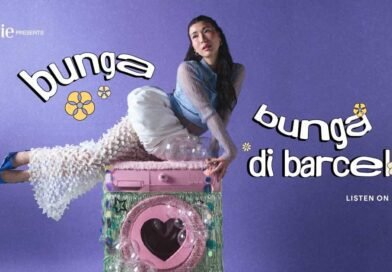 Mengupas Kisah Cinta Christie dan ‘Yellow Dress Theory’ dalam MV Bunga Bunga di Barcelona