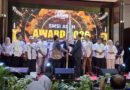 SMSI Aceh Beri Penghargaan kepada Illiza sebagai Wali Kota Penggerak Inovasi Daerah SMSI Aceh Beri Penghargaan kepada Illiza sebagai Wali Kota Penggerak Inovasi Daerah