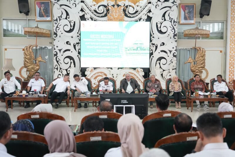 Pemkab Bandung Tekankan Pengadaan Barang dan Jasa Harus Transparan dan Akuntabel Pemkab Bandung Tekankan Pengadaan Barang dan Jasa Harus Transparan dan Akuntabel