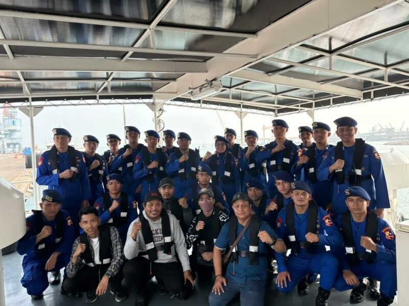 Bergabung Bersama Ditpolairud Polda Banten, 5 Pewarta Delegasi PWI Banten Ikut Operasi SAR Menuju Ujung Kulon