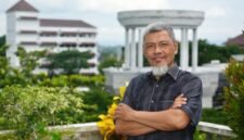 Foto Guru Besar Ilmu Ekonomi UMY, Prof. Dr. Imamudin Yuliadi, S.E., M.Si.,  