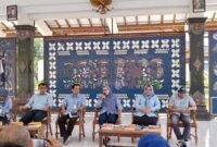 Suasana konferensi pers Sleman Creative Weeks 2026 di Pendopo Rumah Dinas Bupati Sleman, memperkenalkan rangkaian festival lintas disiplin seni dan budaya kepada awak media.