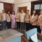 Foto bersama kedutaan besar Myanmar, Mang Hau Thang didampingi Counsellor Shwe Yi Phyo, First Secretary San Nyunt Aung, dan Chief of Chancery Htet Htet Aung dan KSMI, Ketua Umum Yan Mulia Abidin, dan pengurus lainnya, Tundra Meliala, Moko Pamungkas, Meina Paloh, M. Iksan Tauleka, Dudung Abdul Rachman, Marino. (Dok.KSMI)